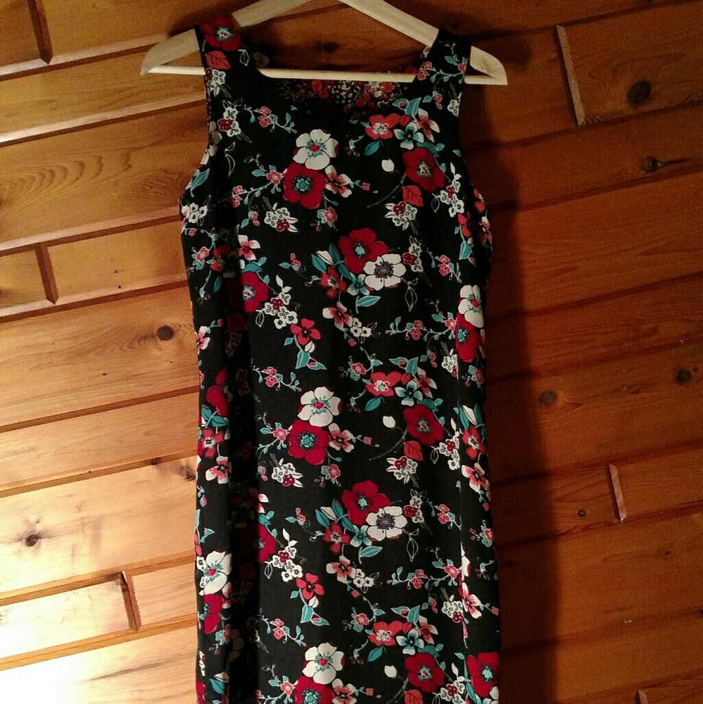Reversible floral maxi dress!  Two dresses in one!